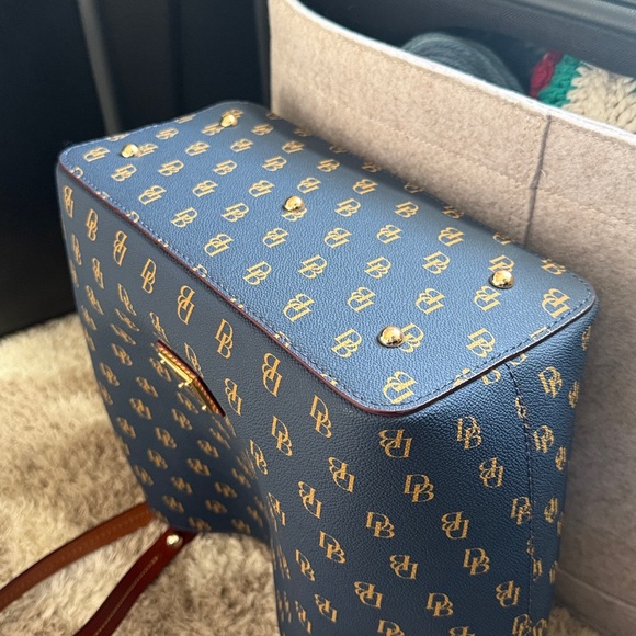 Dooney & Bourke Gretta Small Flynn - Picture 12 of 13